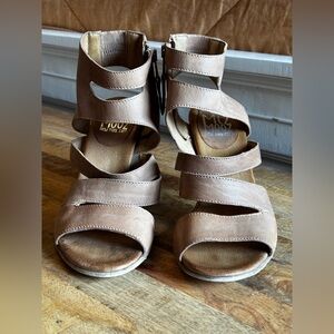 Miz Mooz Tan Strappy Heels - Size 40